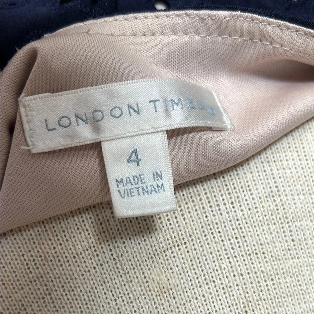 London Times Black Dolman Sleeve Cocktail Dress - Picture 2 of 3